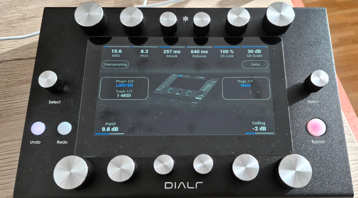 Producely Dialr im Test mit dem Mastering The Mix Limiter